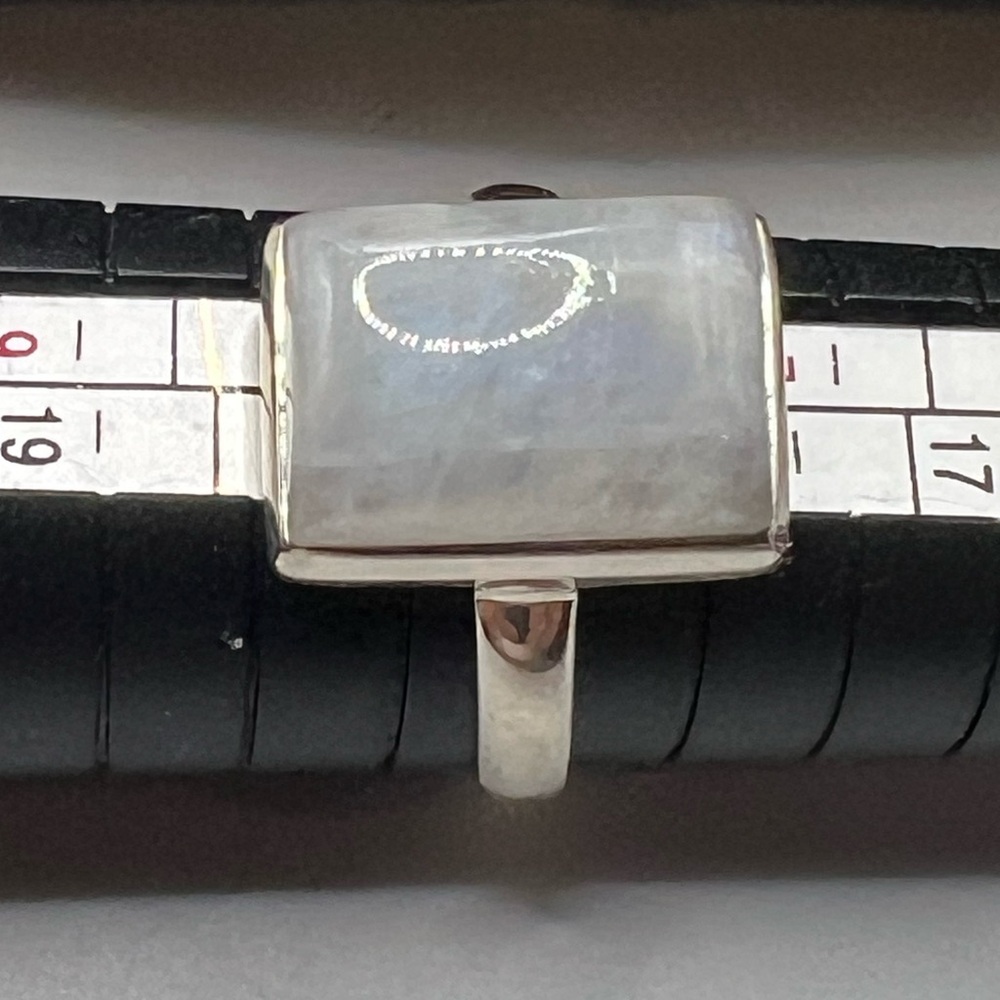 Lustrous Silver Moonstone Ring - image 1